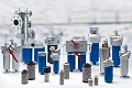 Hydraulic systems and filtration elements